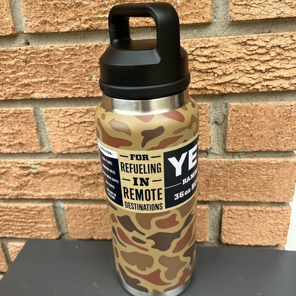 Yeti Rambler - 36 ounces -Wetlands Camo - Picture 4 of 4